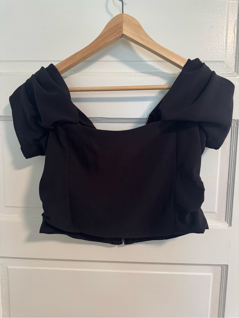 LOFT Black Puff-Sleeve Square-Neck Crop Top